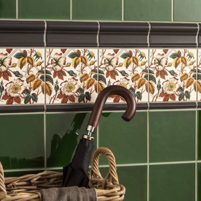 Floral Trellis Continuous Pattern on County White tile