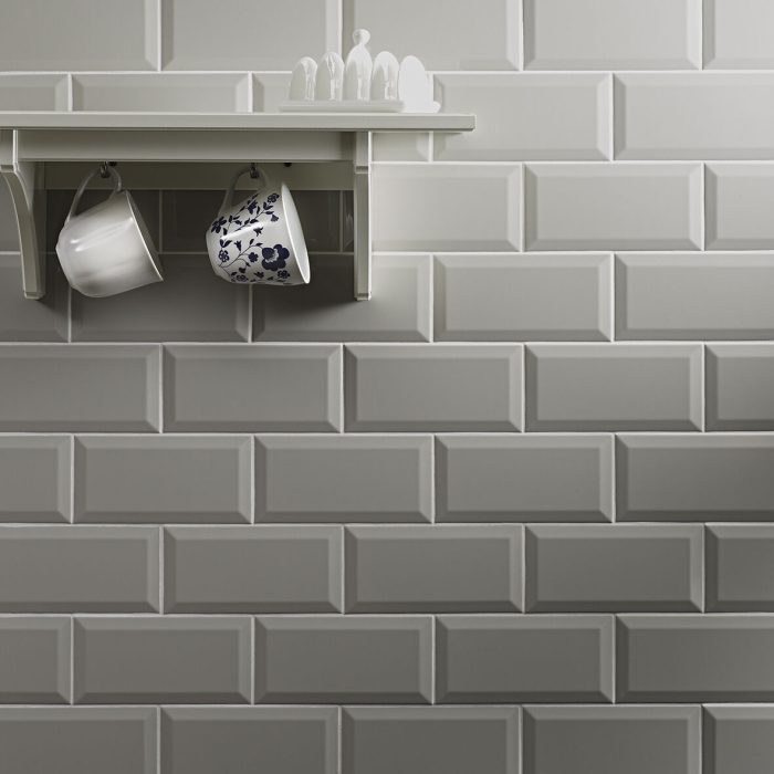 Metro Light Grey Ceramic Wall