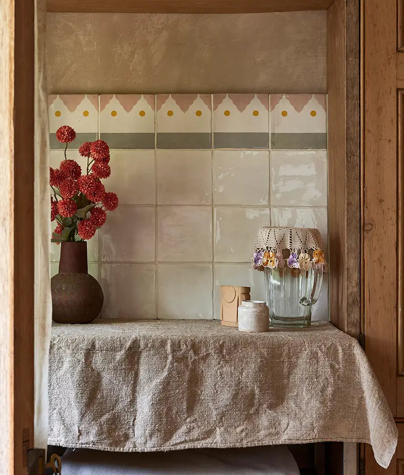 studio-minaret-ceramic-yellow-dot-1 ca pietra Studio Minaret YDot Ceramic tiles